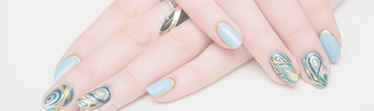 NAIL SALON